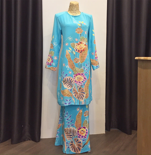 Baju Kurung Batik with Rhinestones